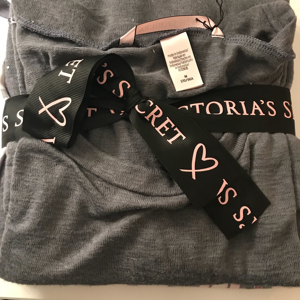 VS pajama set